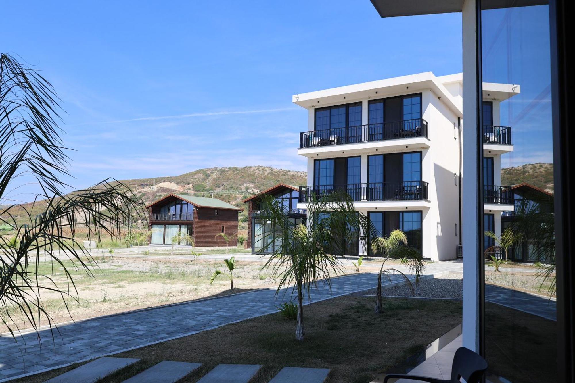 Posh Villa 2 Kavaje Luaran gambar