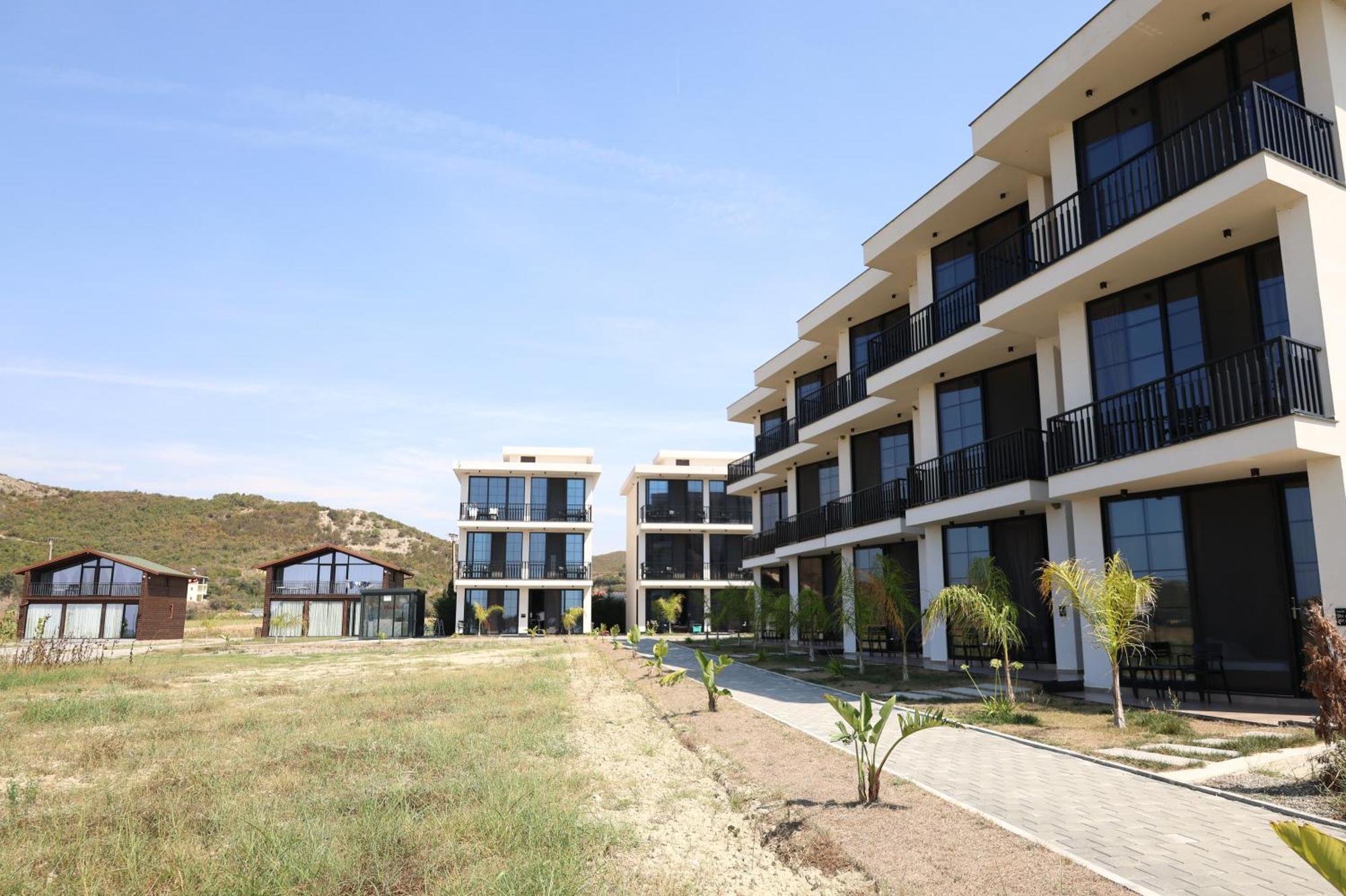 Posh Villa 2 Kavaje Luaran gambar